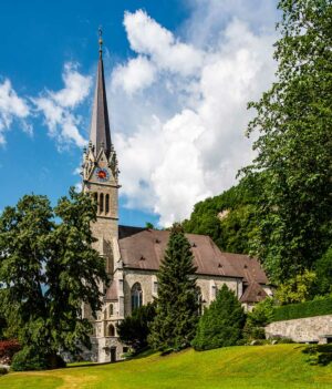 Cathedral of St. Florin, Vaduz, Liechtenstein: Exterior | Exteriör | Aussenansicht [2018] www.architecturephotography.nuLat: 47.136211N, Long: 9.522885E Copyright © Kristian Adolfsson: www.adolfsson.photo